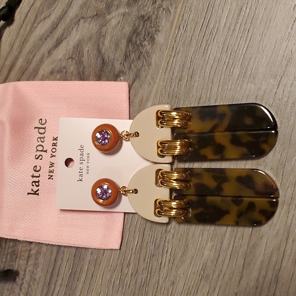 **HP 8/24**NWT Kate Spade BE BOLD Cream Leopard LG Statement Gem Earrings